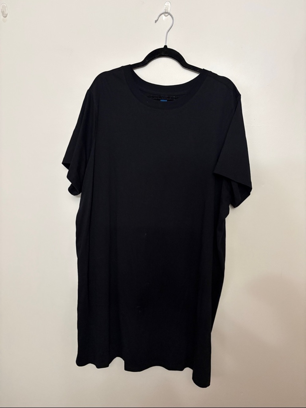 Old Navy Black Crewneck Midi T-Shirt Dress